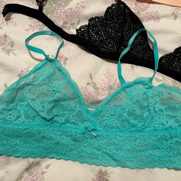 Aritzia, ASOS, PINK bralette - Picture 4 of 6